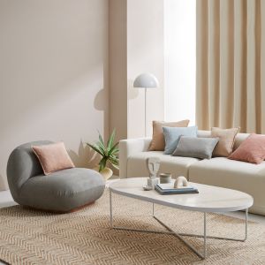 Lounges, Sofas & Chairs